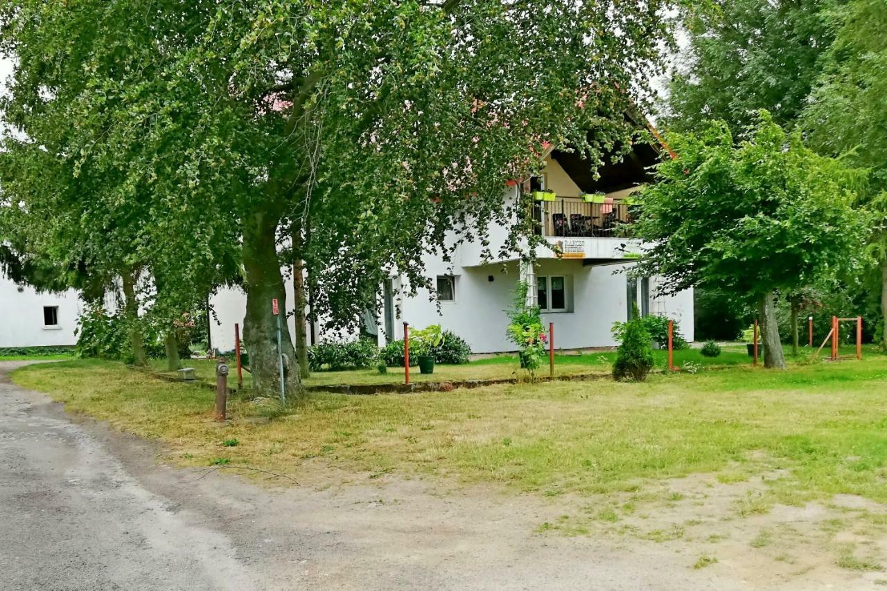 Ranczo U Stefana Ustronie Morskie Exterior foto